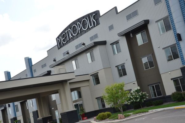 Hotel Metropolis Resort (Eau Claire)
